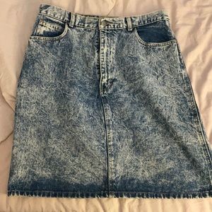 Bonjour international denim skirt